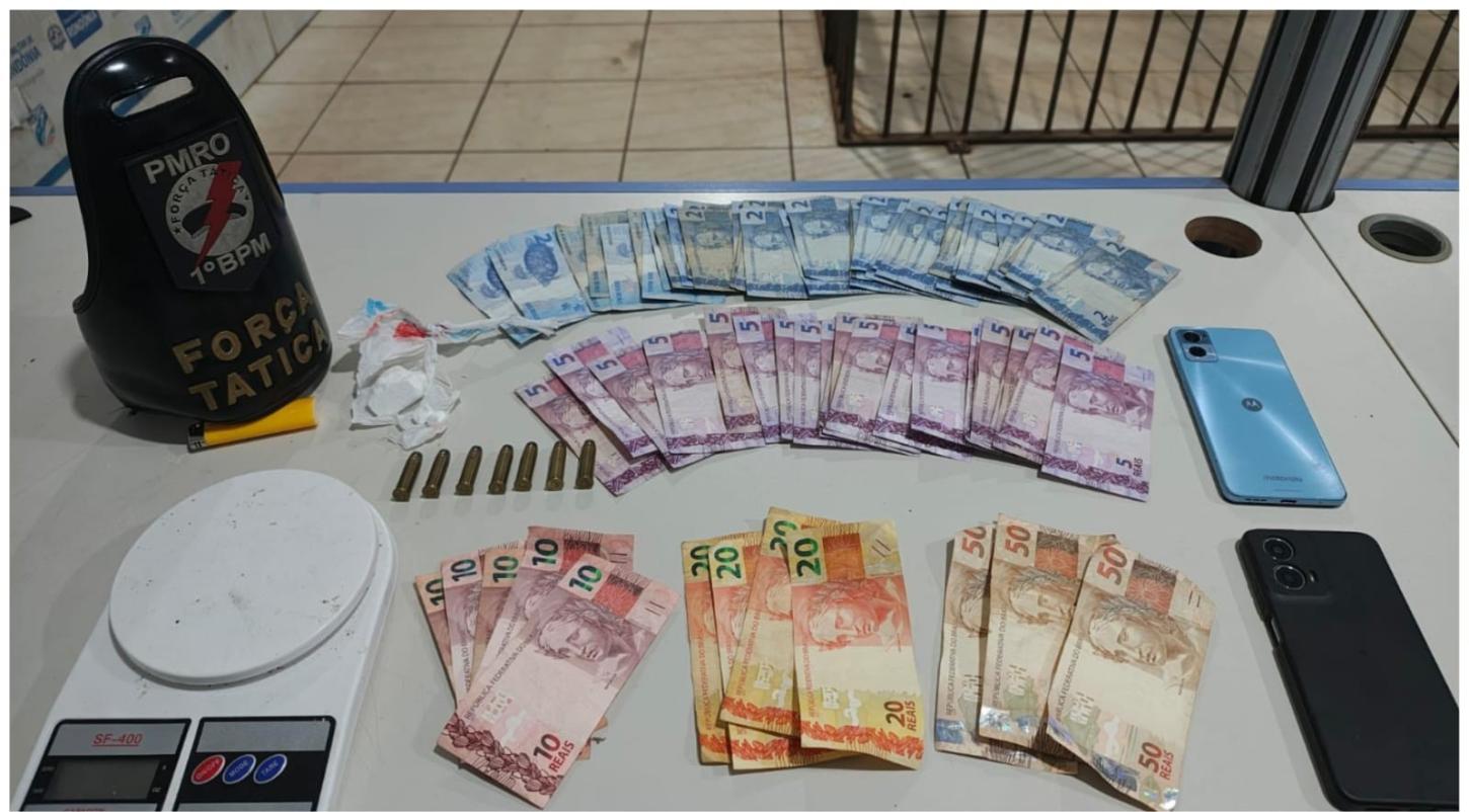 Polícia Miliar apreende menor por tráfico e prende suspeito com drogas e munições em área conhecida por uso de entorpecentes