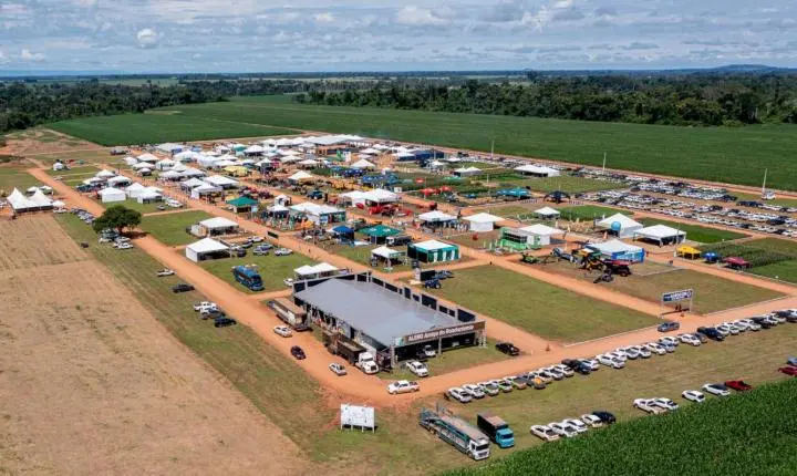 Ezequiel Neiva valoriza Agrocom como motor de desenvolvimento em Cerejeiras e região