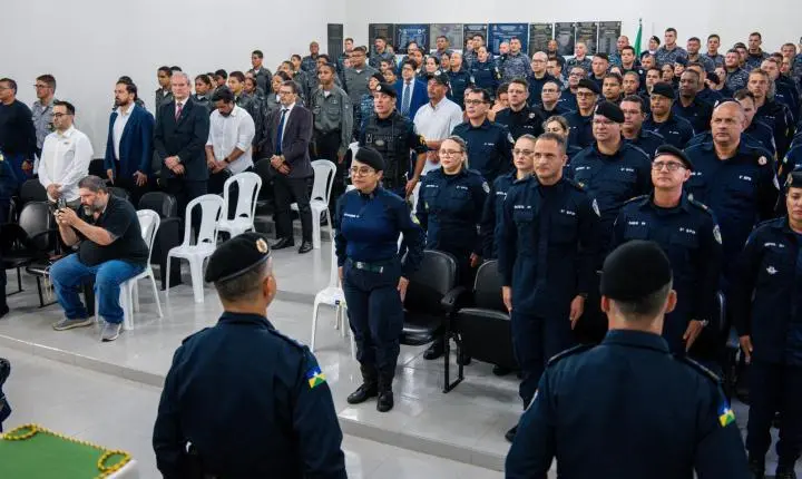JI-PARANÁ – 2º BPM REALIZA SOLENIDADE EM HOMENAGEM AO DIA DE TIRADENTES