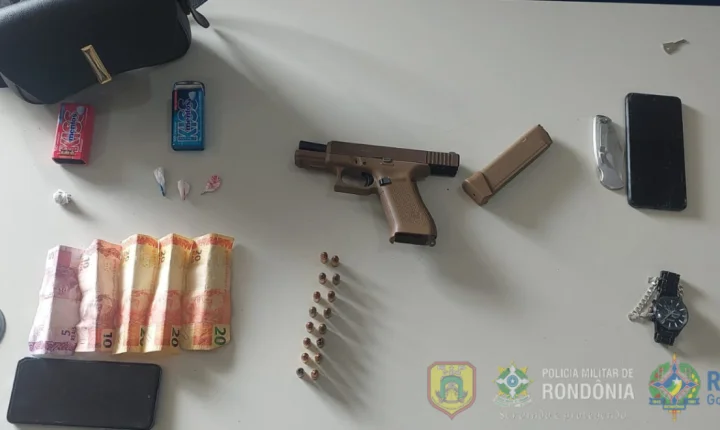 Polícia Militar fecha adega irregular e prende quatro traficantes com arma furtada