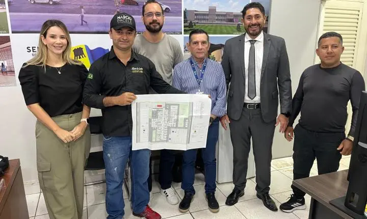 Vereador Márcio Pacele acompanha andamento de projeto da unidade de saúde do bairro Flamboyant na SMCL
